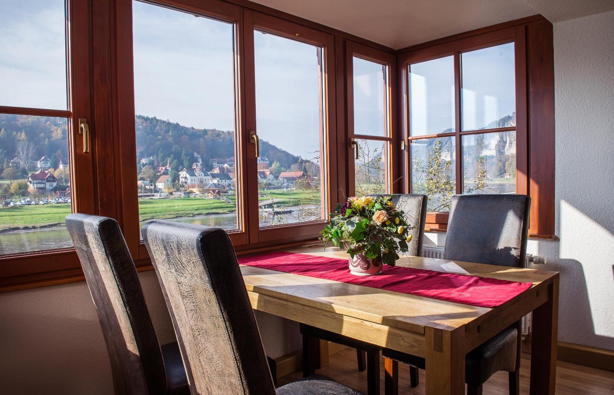 Ferienwohnungen Alte Destillerie Rathen Ruang foto