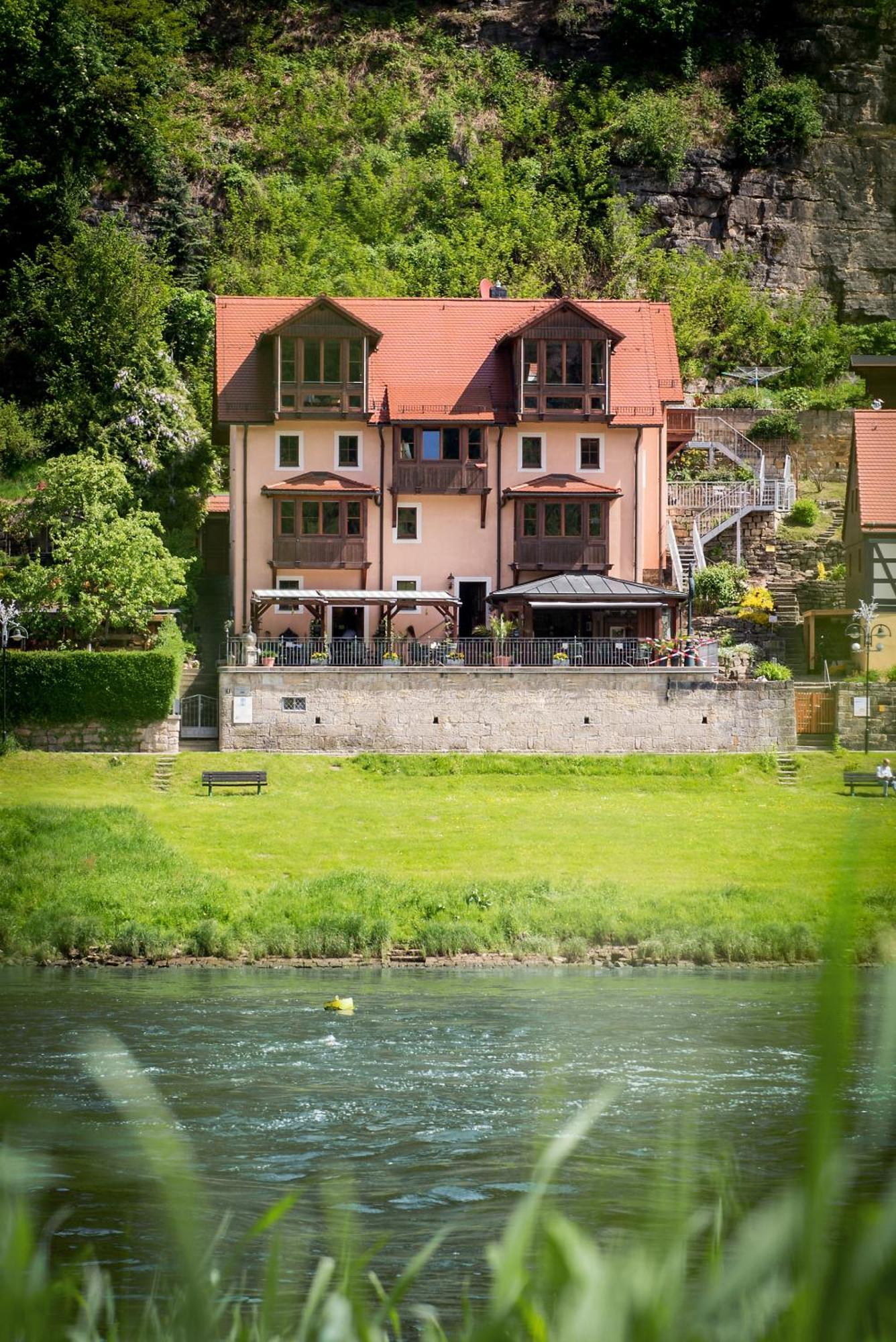 Ferienwohnungen Alte Destillerie Rathen Bagian luar foto